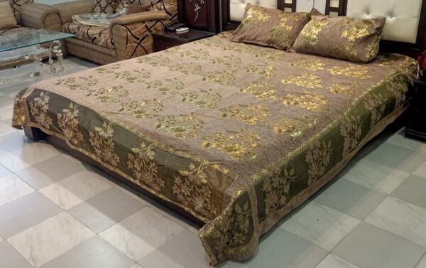 Buy Chenille Bedsheets Online - Image 8