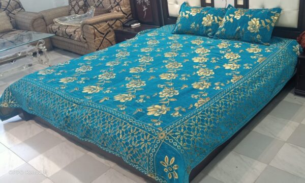 Buy Chenille Bedsheets Online - Image 11