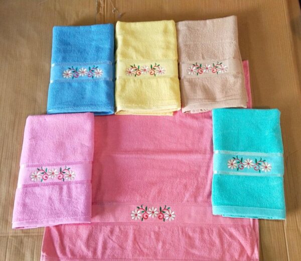 Buy Bath Towels Online - Image 2