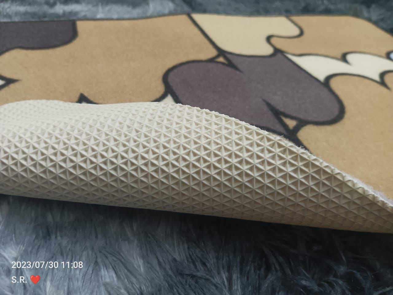 Buy Anti Skid Mats Online - Image 4