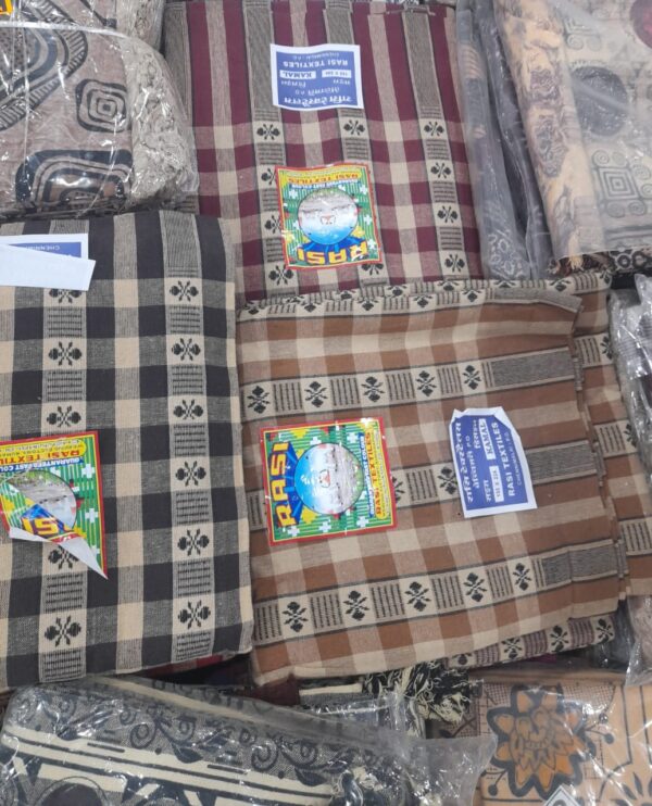 Buy Madrasi Fabric Bedsheets Online