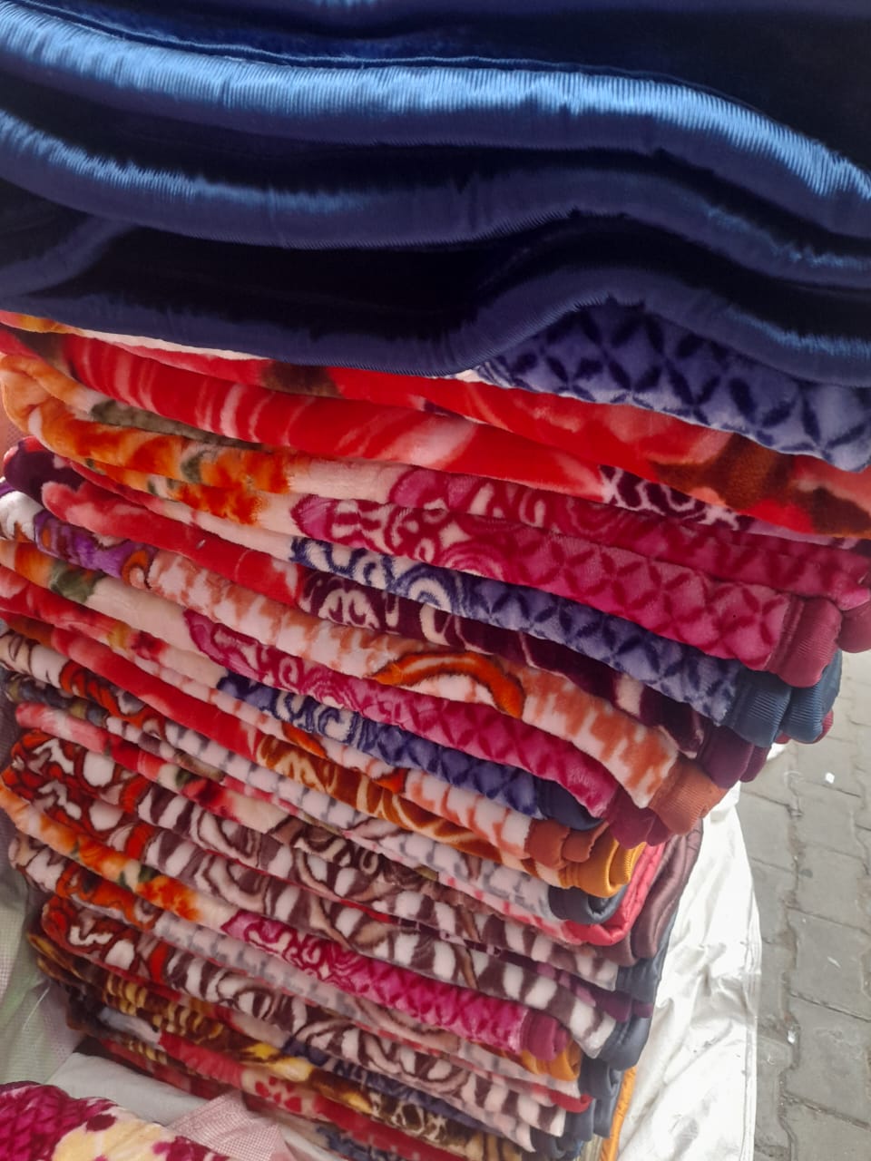 Buy Mink Blankets Online - Image 3