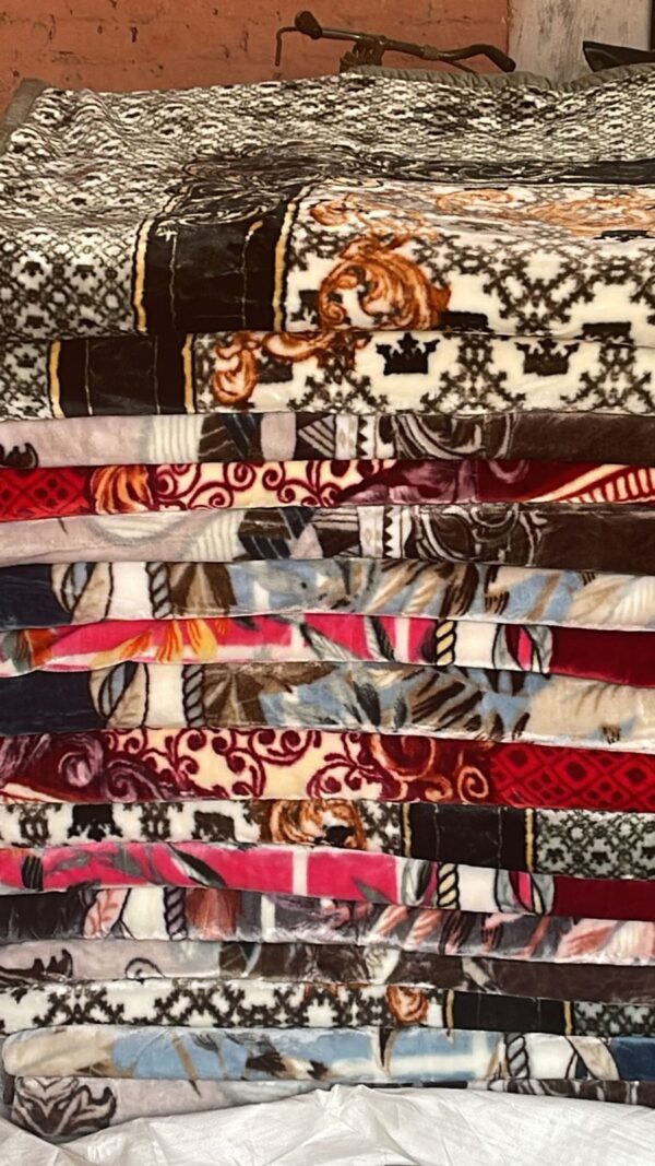 Buy Mink Blankets Online - Image 7