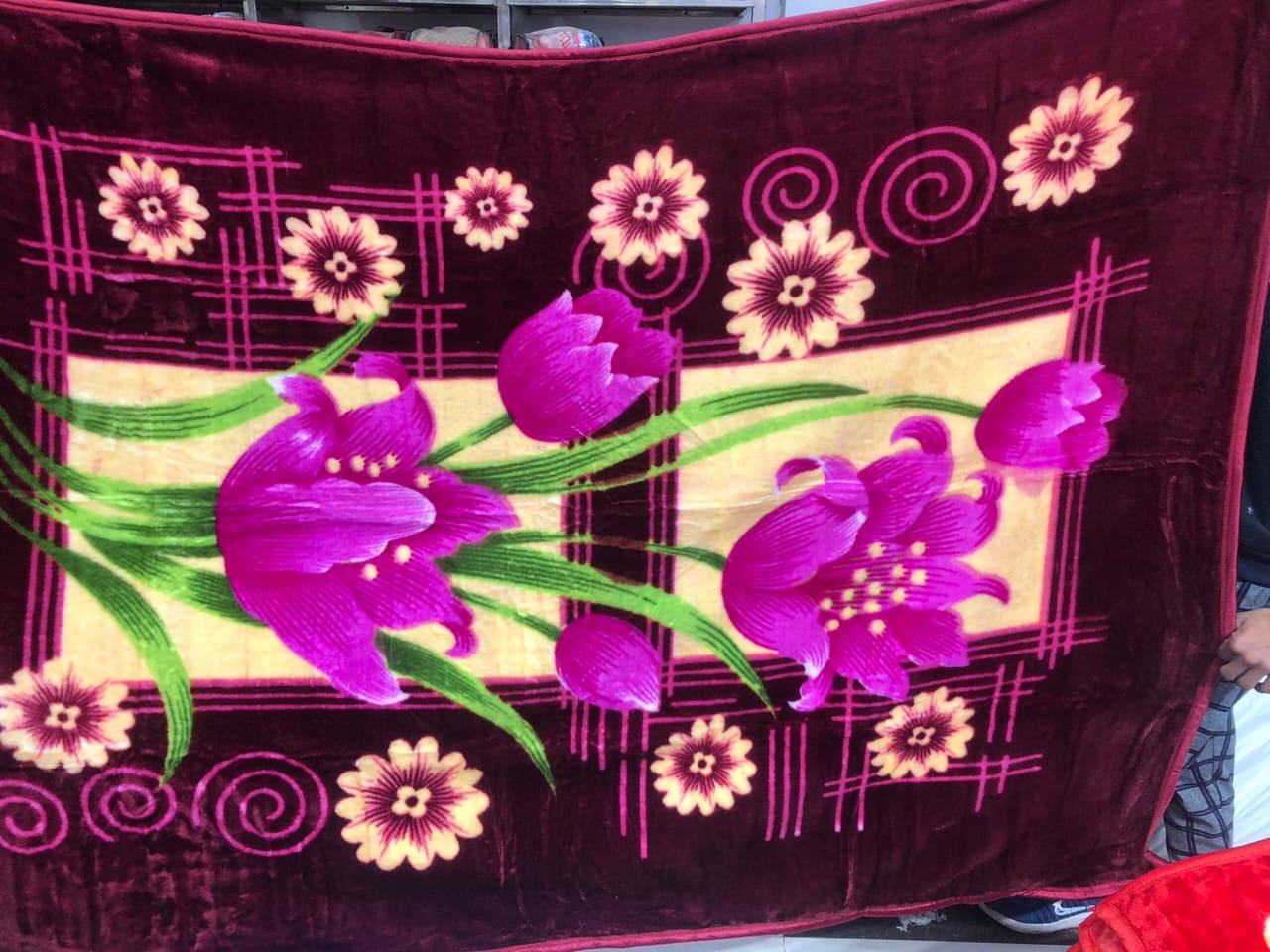 Buy Flannel Blankets Online - Image 6