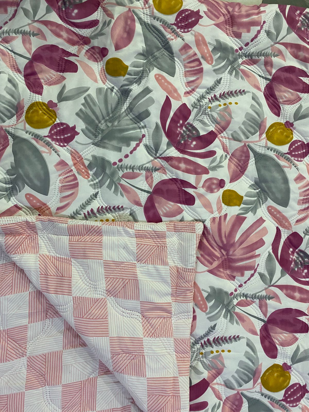 Buy Single Bed Comforter Online - Image 13