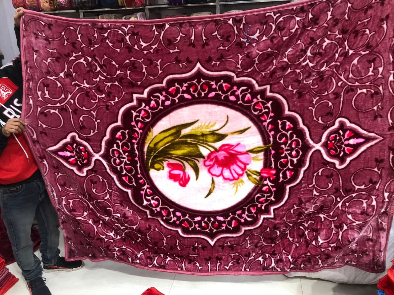 Buy Flannel Blankets Online - Image 11