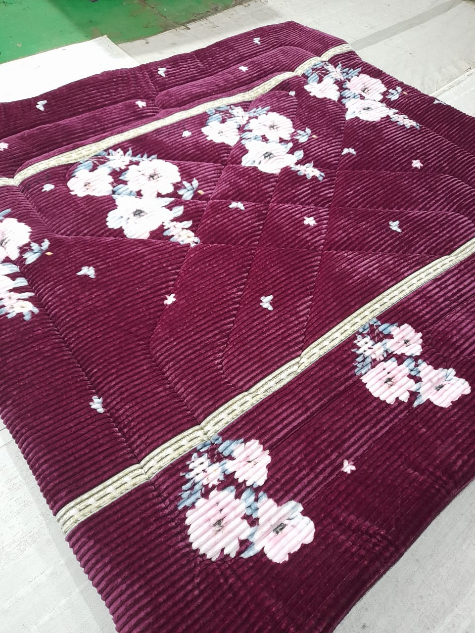 Buy Quilt Online - Image 16